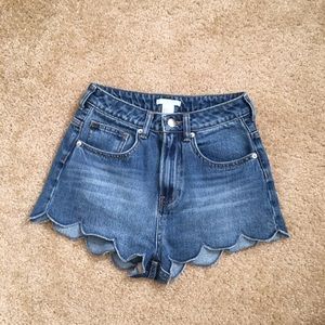 Ruffle Jean Shorts
